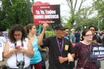 Fallo del Tribunal Supremo movilizará el voto hispano, aseguran activistas e inmigrantes