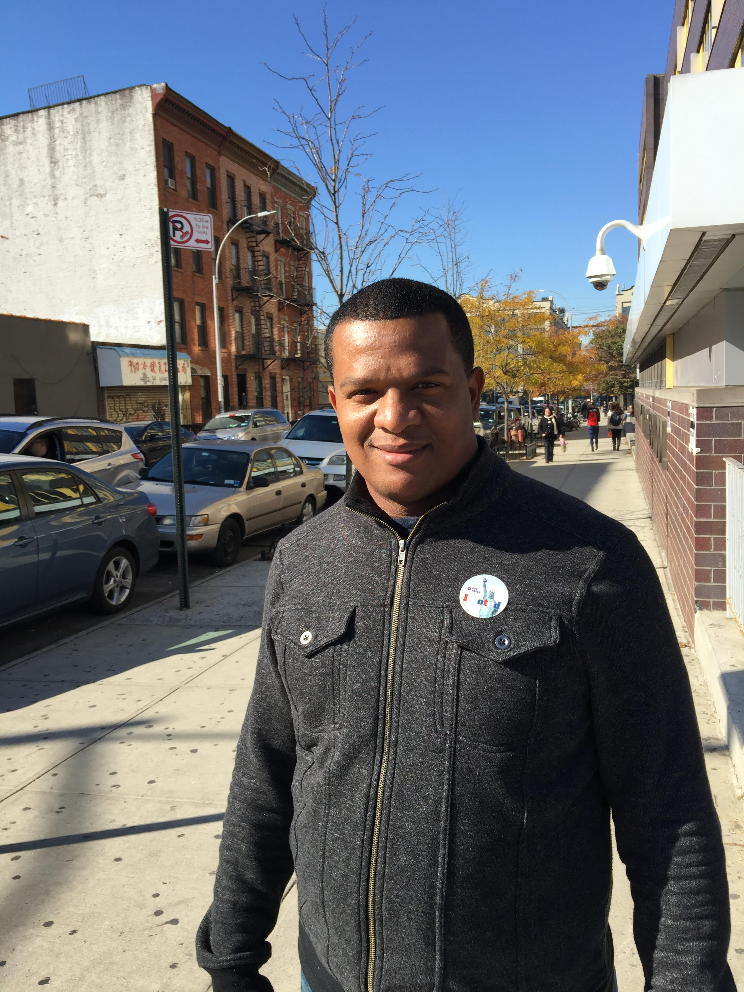 Eduard Marte, dominicano. Es la primera vez que puede votar./A. B. N.