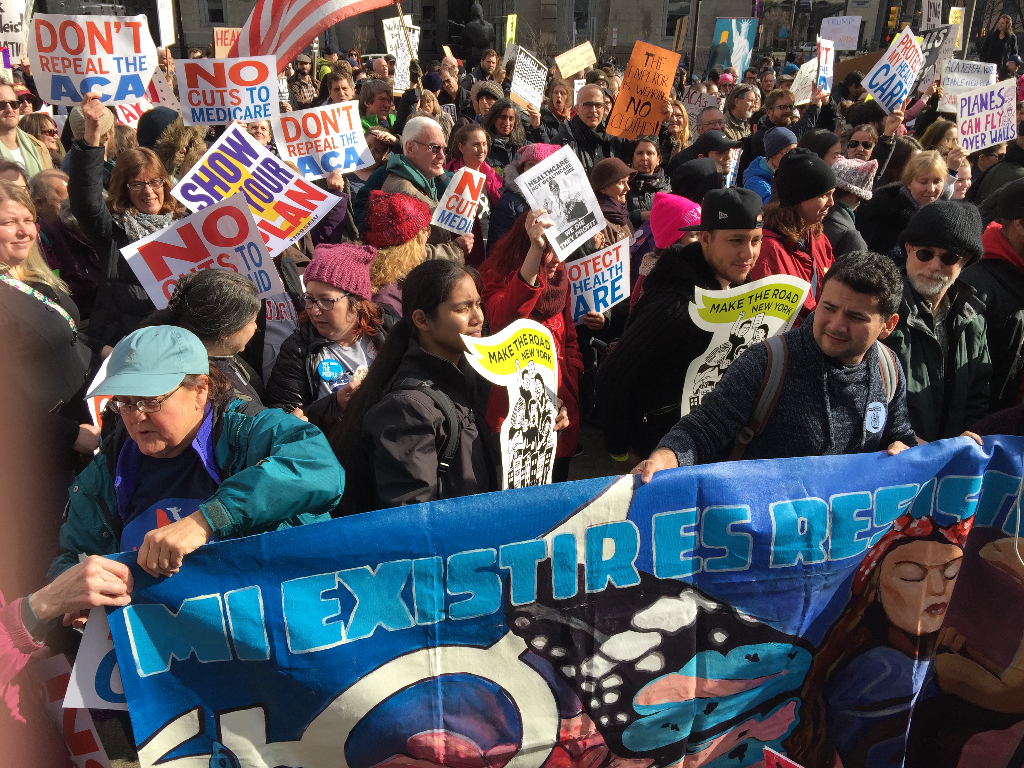 Miles de personas se lanzaron a las calles. 