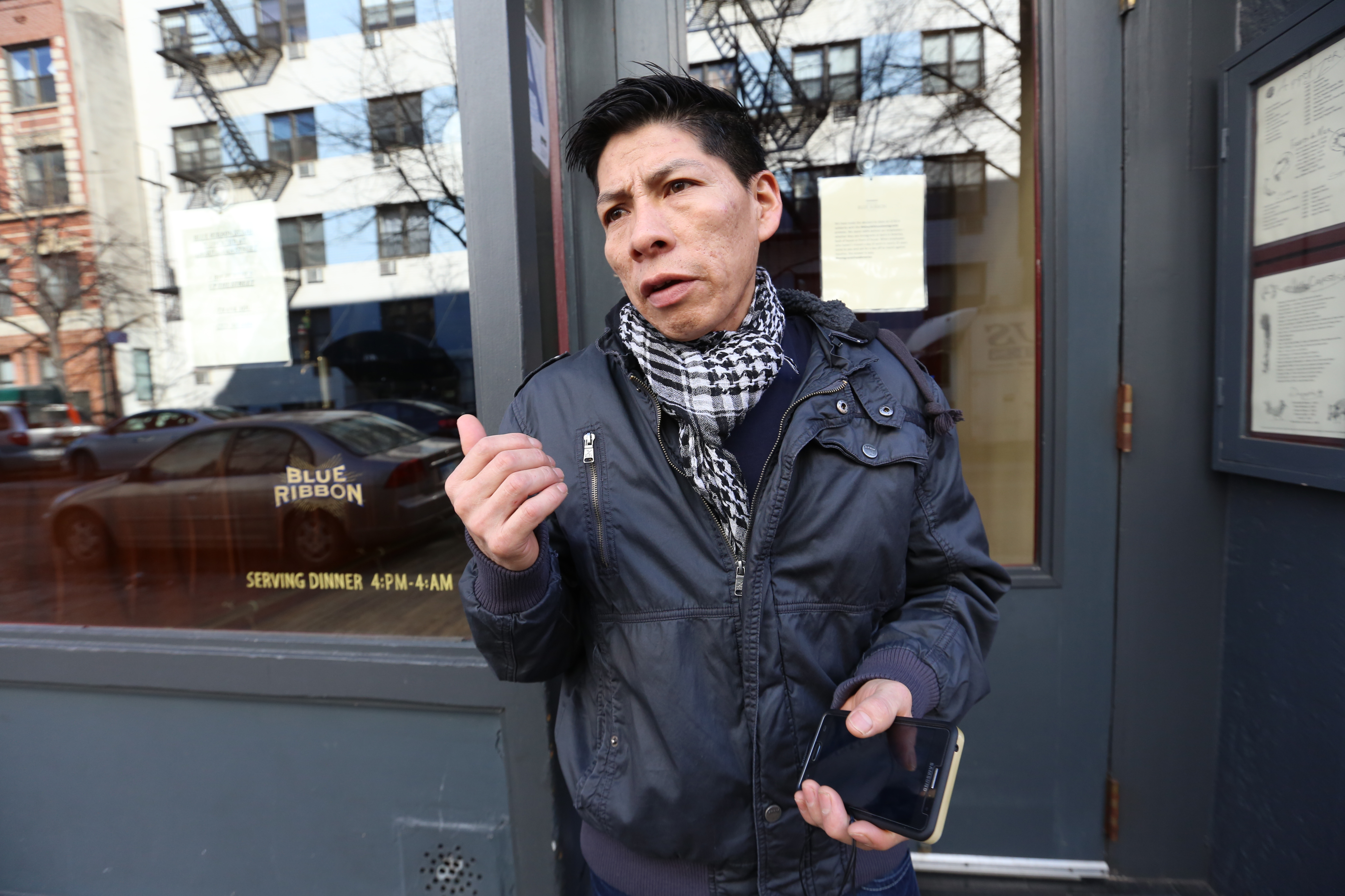 Trabajador de Blue Ribbon, Ramiro Yupa no trabajo en señal de protesta. Un Dia Sin Inmigrantes.