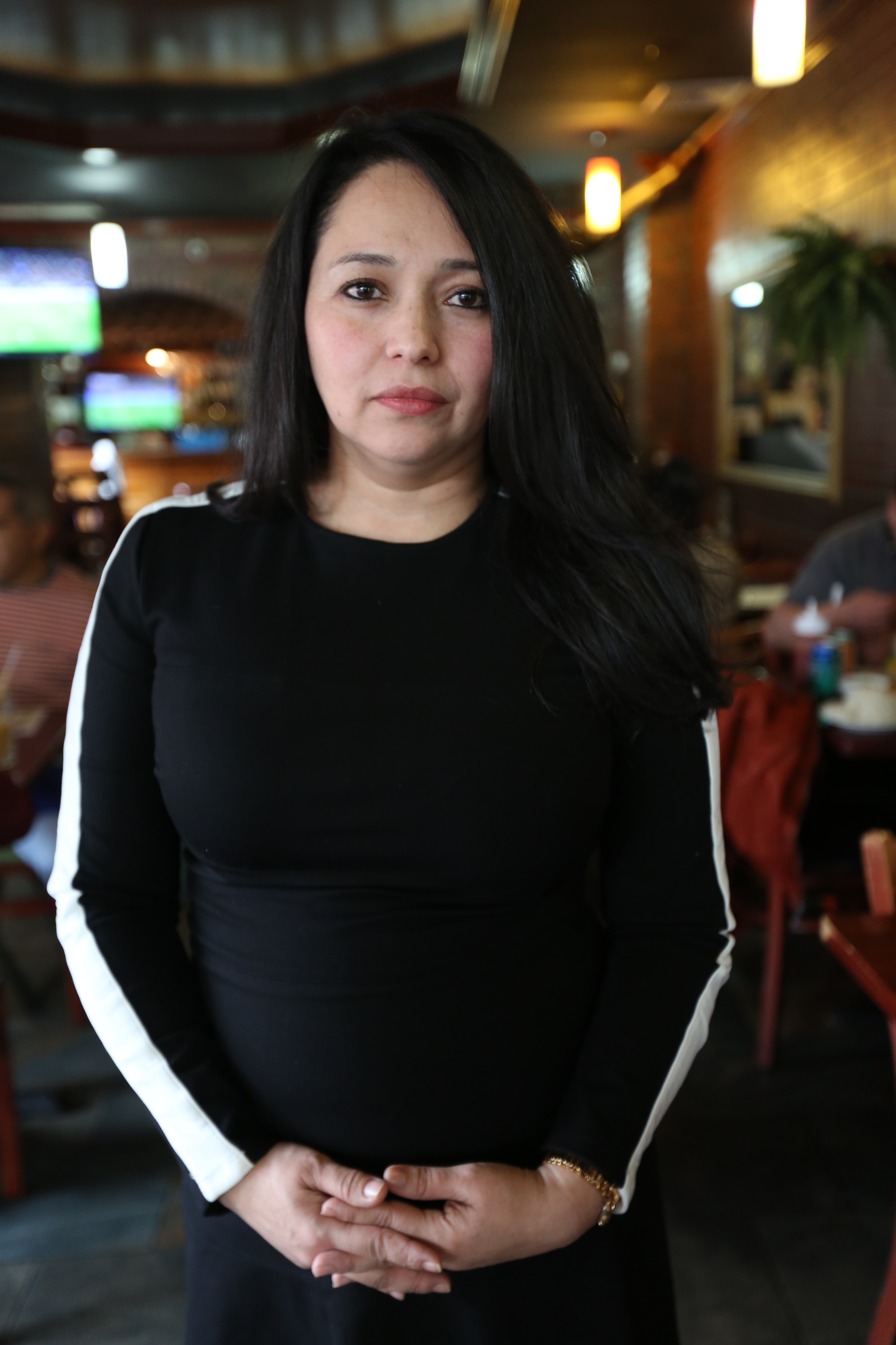 Ecuatoriana Nelly Amaya, 40 que esta demandando a Bloomberg por comentarios racista y sexuales en su trabajo.