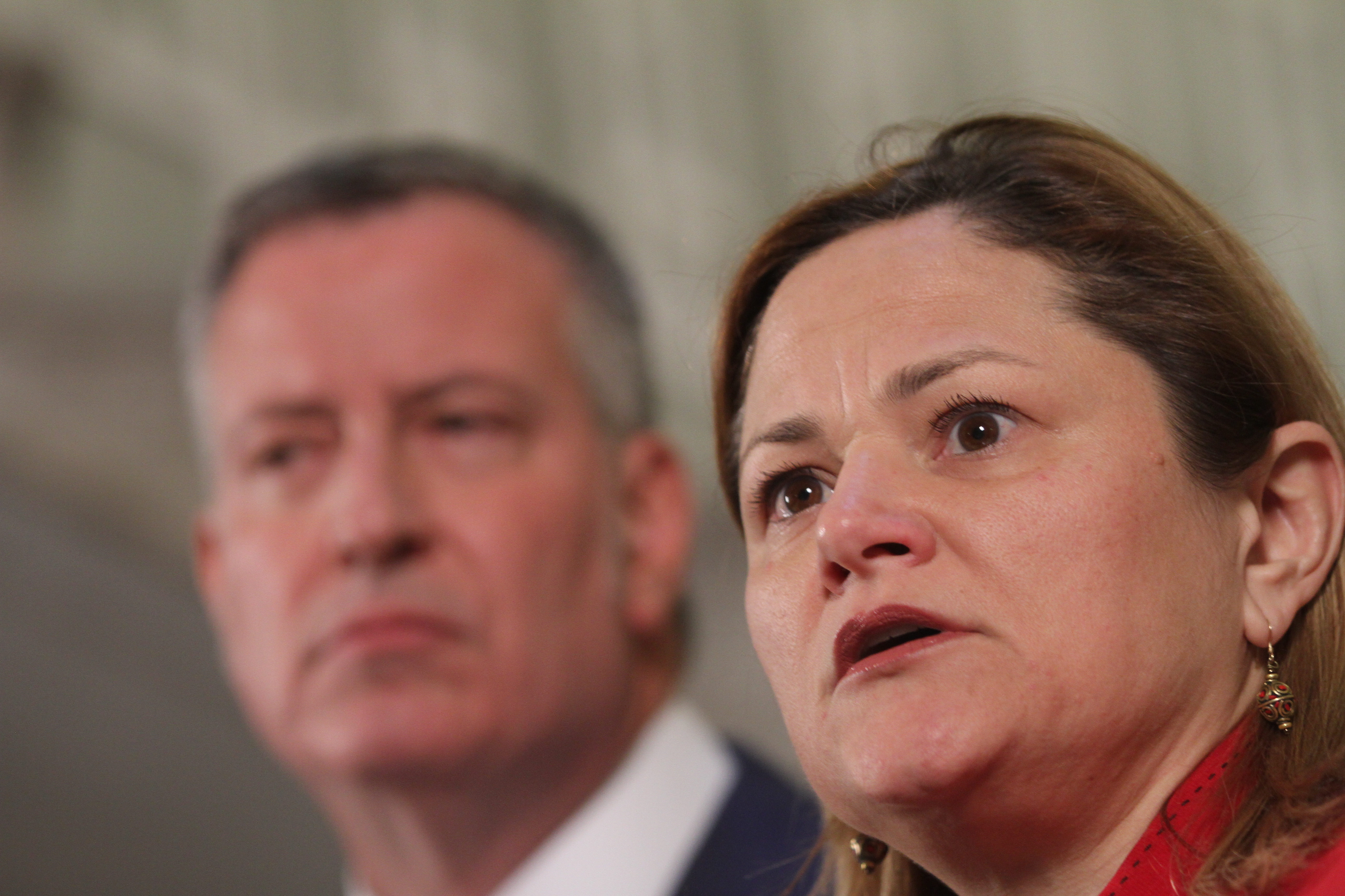 Alcalde Bill de Blasio y la Presidenta del Concejo Melissa Mark-Viverito anuncian el cierre de la carcel Rikers Island.