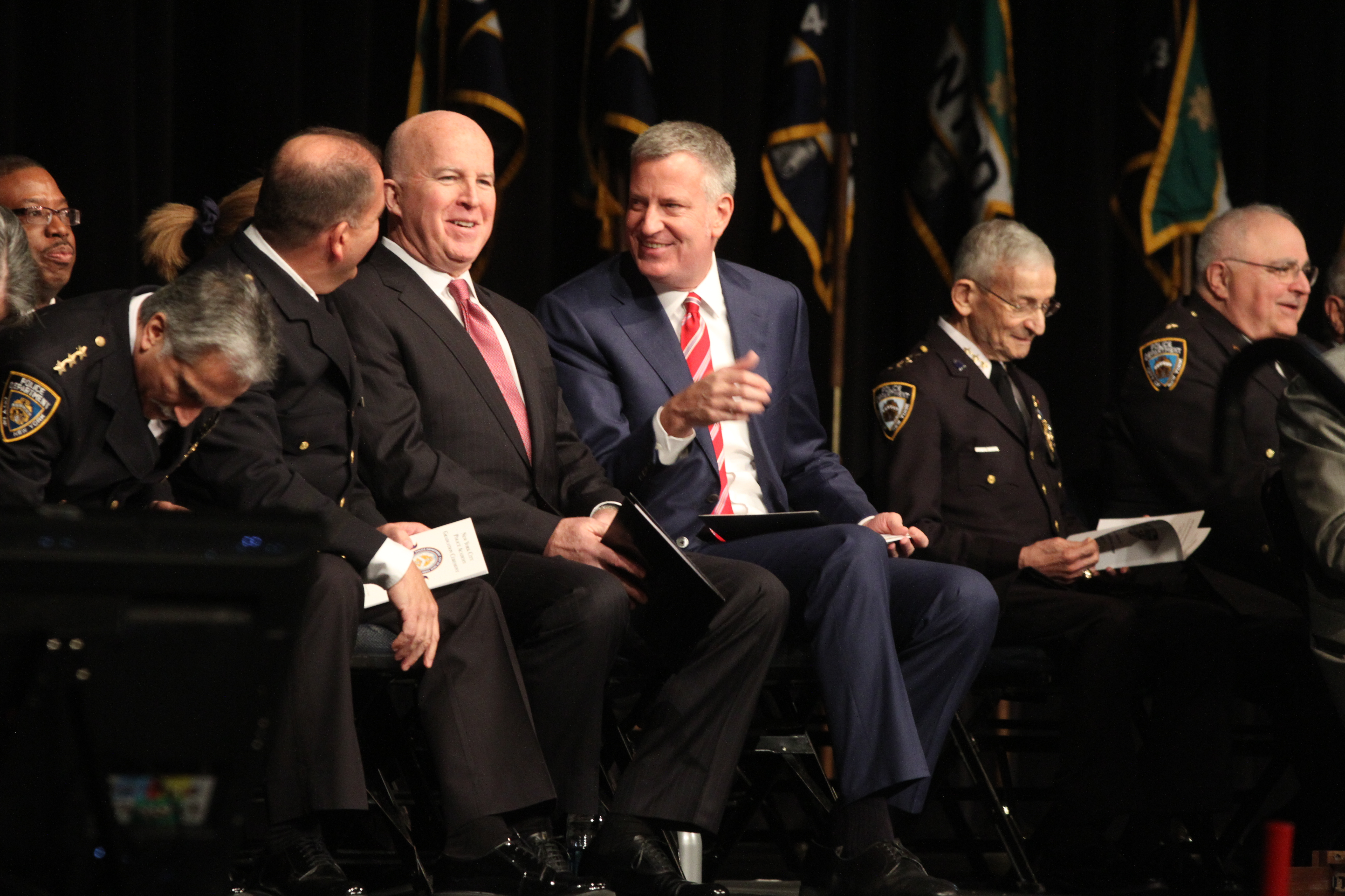 Alcalde de Nueva York Bill de Blasio en la ceremonia de Graduacion del NYPD en Madison Square Garden.