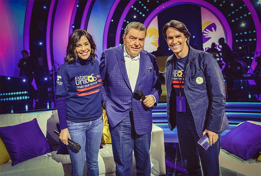 Karla Martínez, Don Francisco y Fernando Landeros