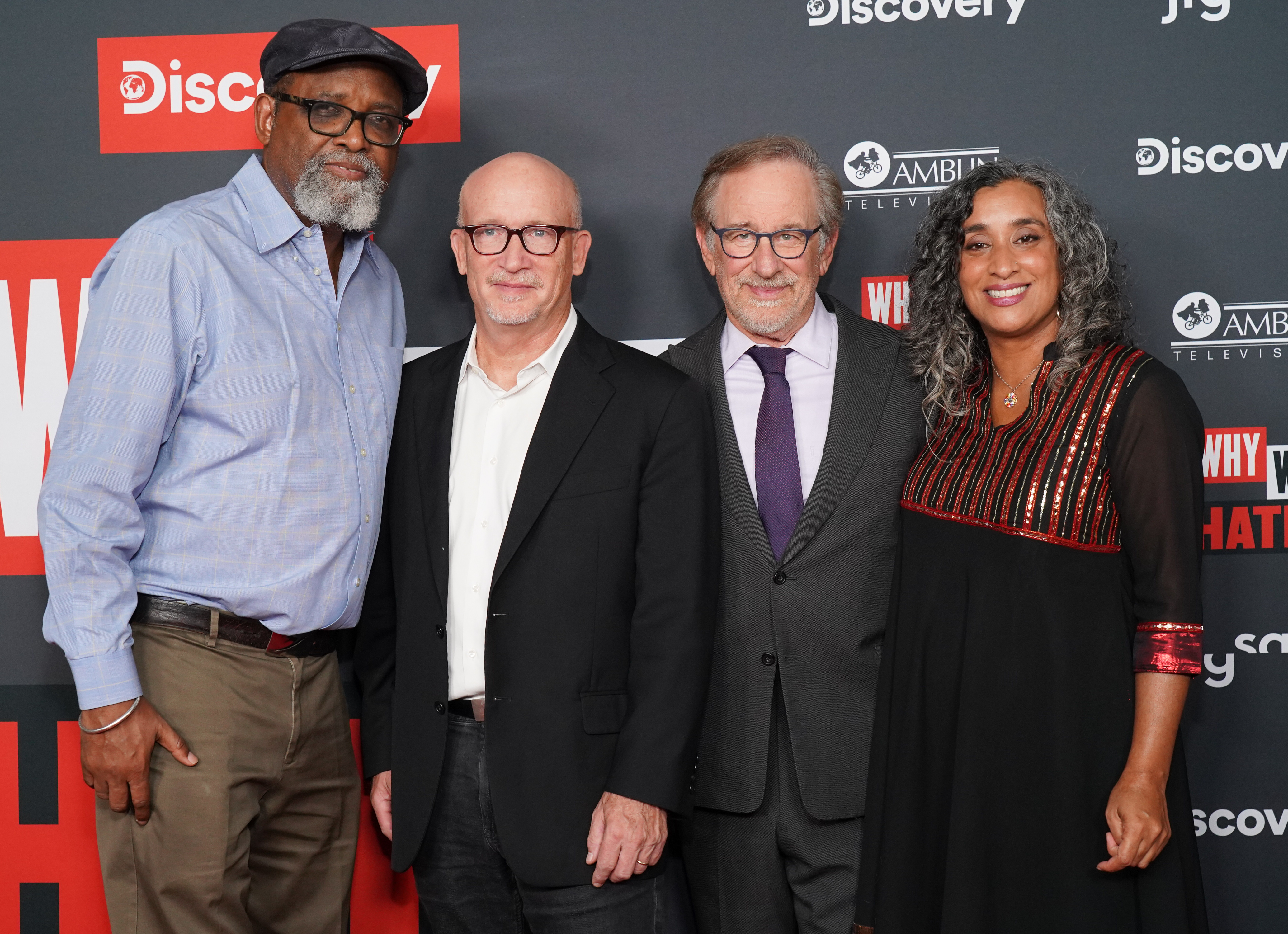 De izq. a dcha: Sam Pollard, Alex Gibney, Steven Spielberg y Geeta Grandbhir, directores y productores de "Why We Hate".