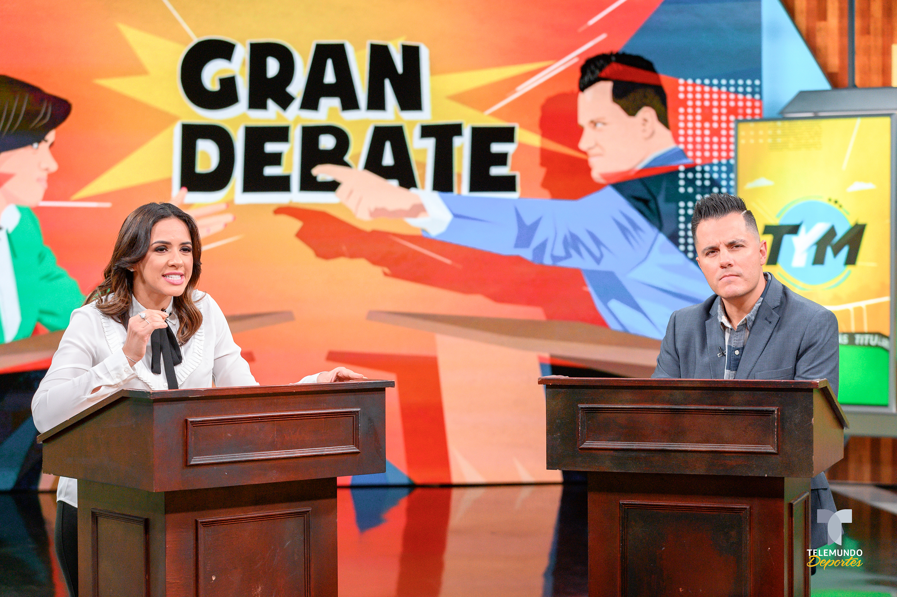 El show incluirá más debate. En la imagen, Jurka y Mendiburu. / Foto: Telemundo