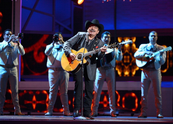 Joan Sebastian sigue siendo uno de los cantantes más exitosos de la industria musical de habla hispana.