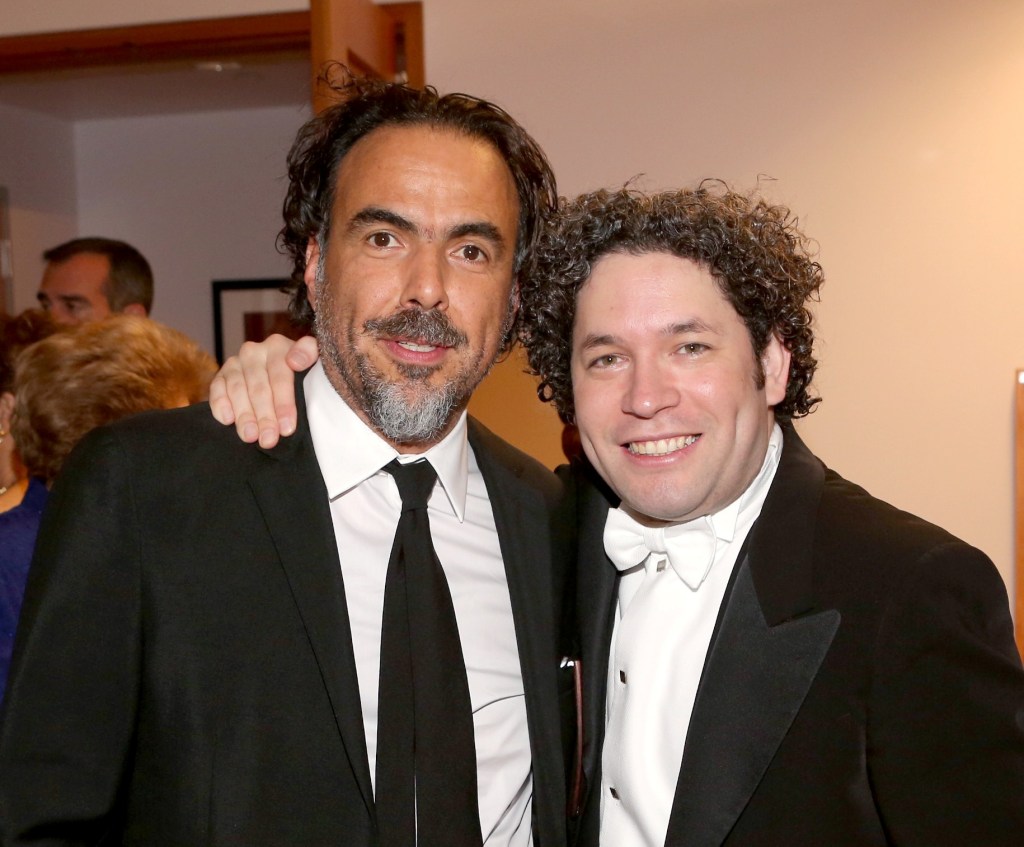 Alejandro G. Iñárritu y Gustavo Dudamel en el Walt Disney Concert Hall.