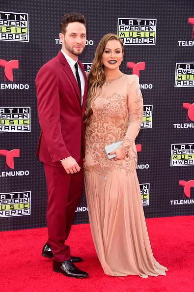 ¿A poco no lucen como si fueran a prom Gabriel Coronel y Chiquis Rivera?