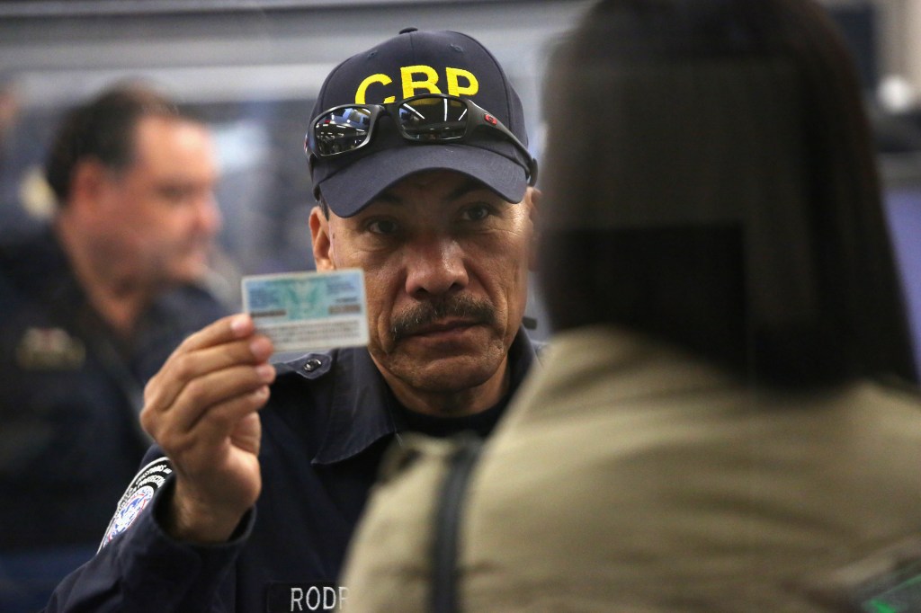 Más de 40,000 mexicanos pidieron refugio a EE UU de 2010 a 2014, según cifras del Departamento de Justicia (DOJ). / Getty
