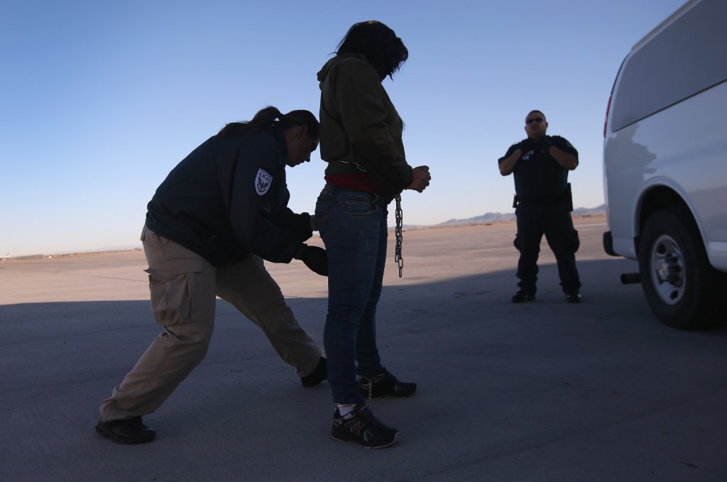 Las detenidas pasan meses en espera de recibir asilo o ser deportadas.