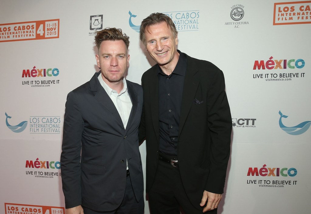 Ewan McGregor y Liam Neeson, que trabajaron juntos en 'Star Wars: The Phantom Menace', hace tres semanas en el Festival Internacional de Cine de Los Cabos.