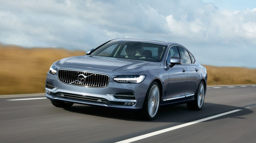 2017_Volvo_S90