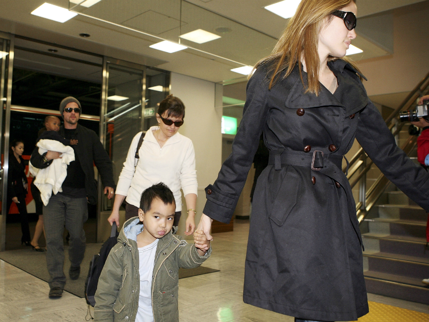 Los hijos de Jolie y Pitt están acostumbrados a visitar diferentes países ya que desde pequeños han acompañado a sus padres en todos sus viajes.