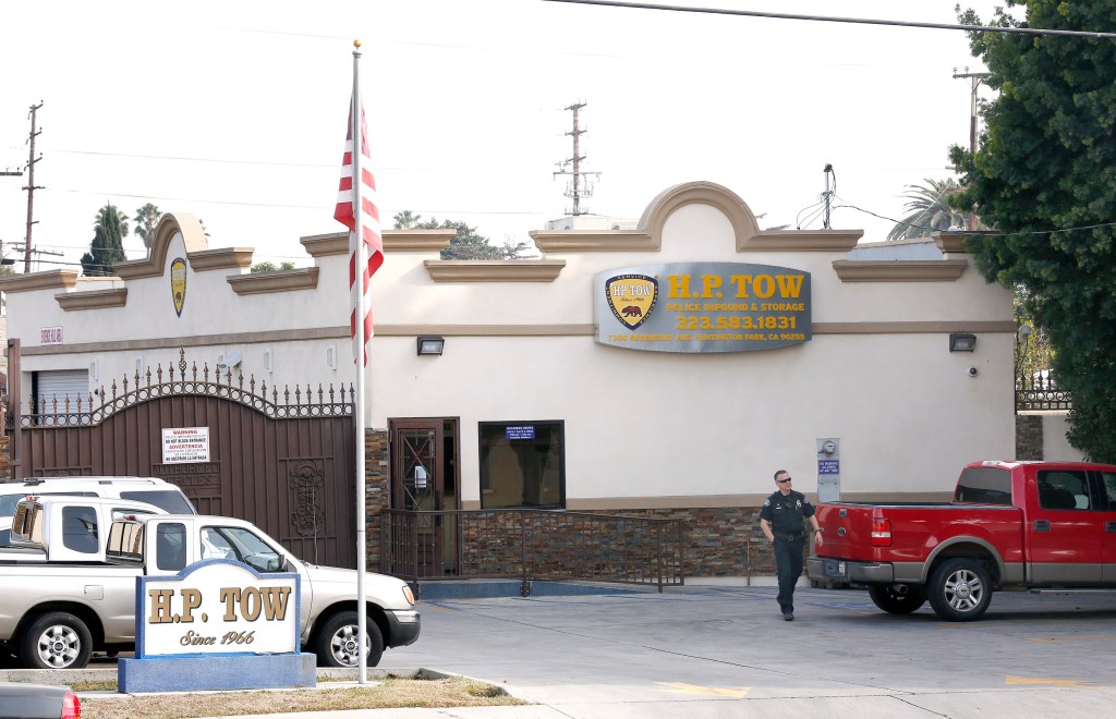 La empresa buscaba seguir lucrando con el decomiso de autos en la ciudad de Huntington Park. /AURELIA VENTURA