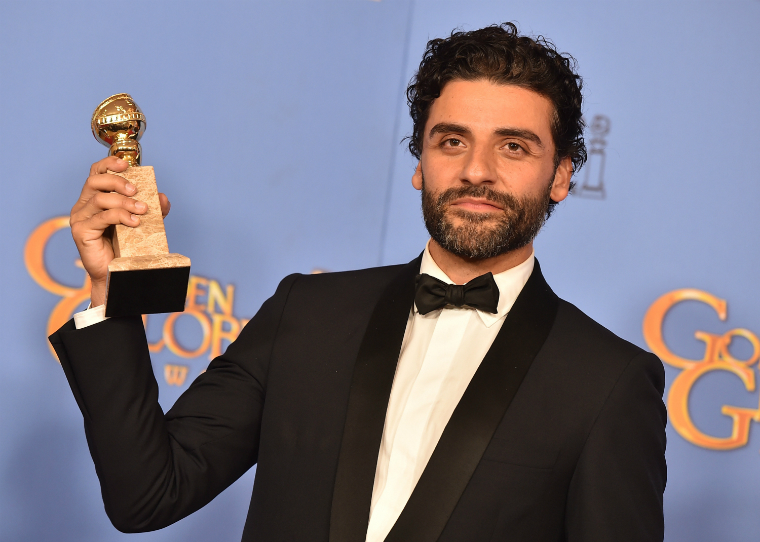 El actor se llevó un Golden Globe por su actuación en la serie "Show me a Hero", de HBO. 