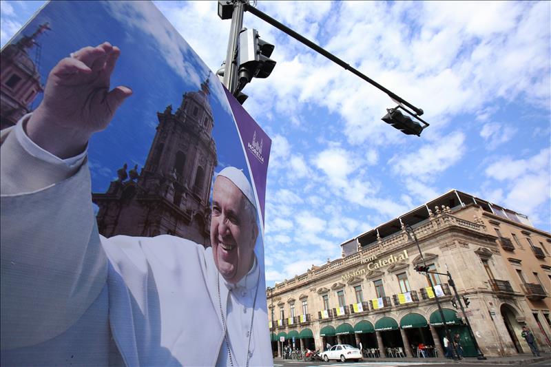 México espera la llegada del papa Francisco.