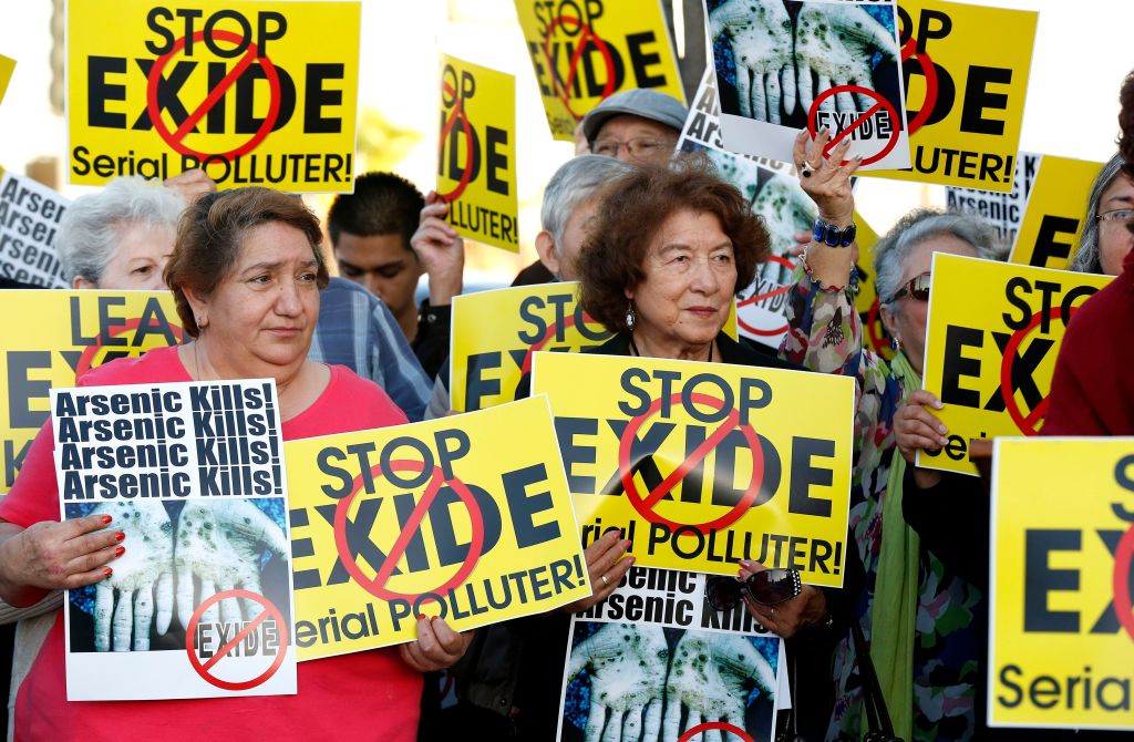 Residentes alrededor de Exide se han venido quejando de la contaminación que emanaba de esa planta desde hace varios años. /AURELIA VENTURA