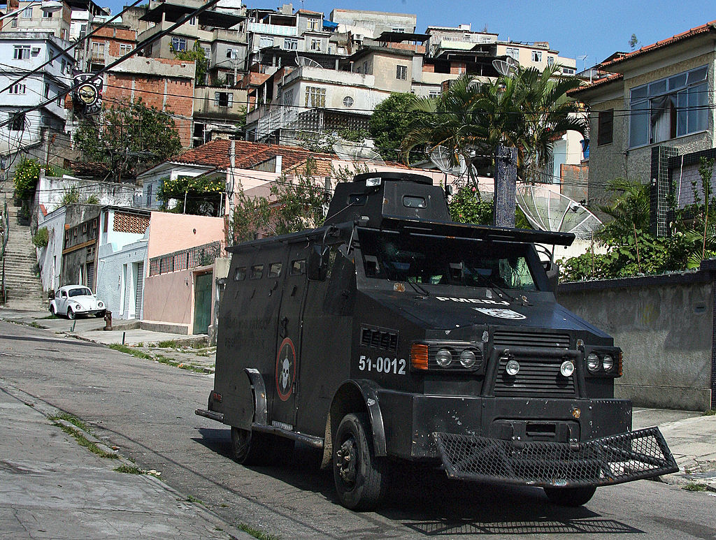 La Policía Federal brasileña ha lanzado diversos operativos simultáneos desde el inicio del escándalo, con allanamientos y detenciones. Foto: Getty