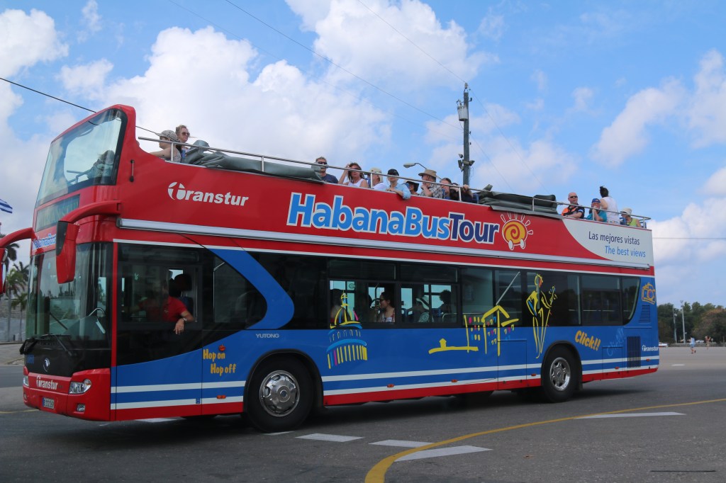 Turistas en La Habana, Cuba.