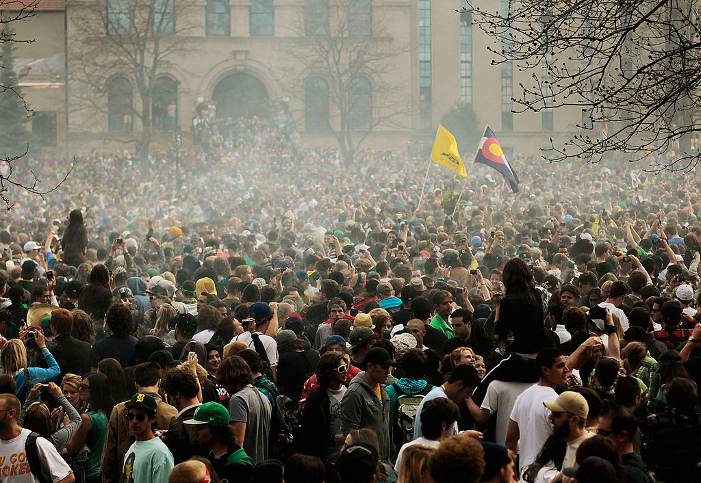 La legalización de la marihuana en algunos estados de EE.UU. ha hecho que las celebraciones del 20 de abril ganen popularidad. Foto: Getty