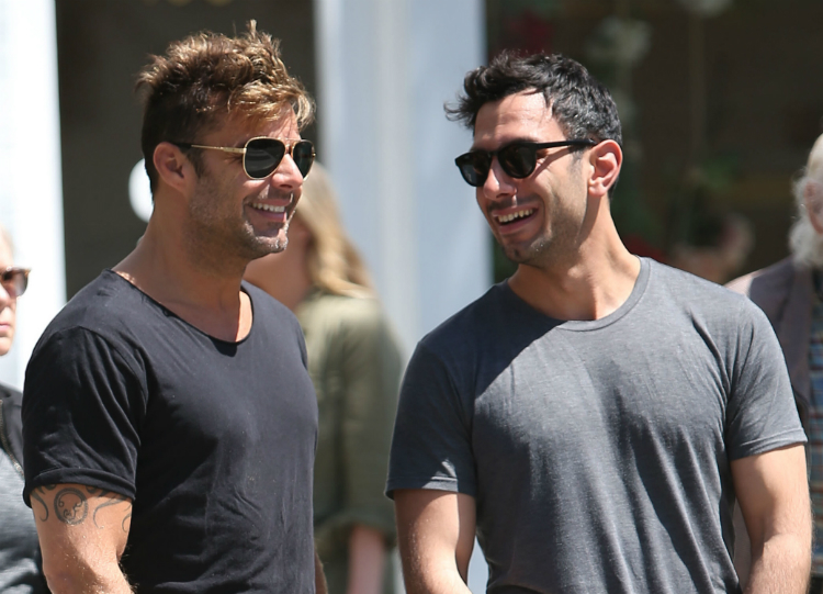 Ricky Martin y Jwan Yosef. Foto: Grosby Group.