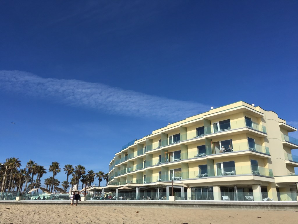 El Pier South Resort inició la transformación de Imperial Beach.