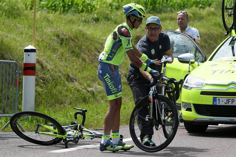 Alberto Contador se lesiona