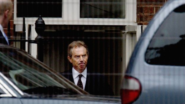 El primer ministro Tony Blair no sabía que la información de inteligencia había sido retirada tras comprobarse que no era cierta.