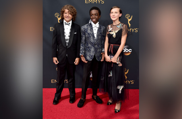 MEJOR: Los niños de la serie de Netflix "Stranger Things" son los mejores vestidos y los más adorables de la noche