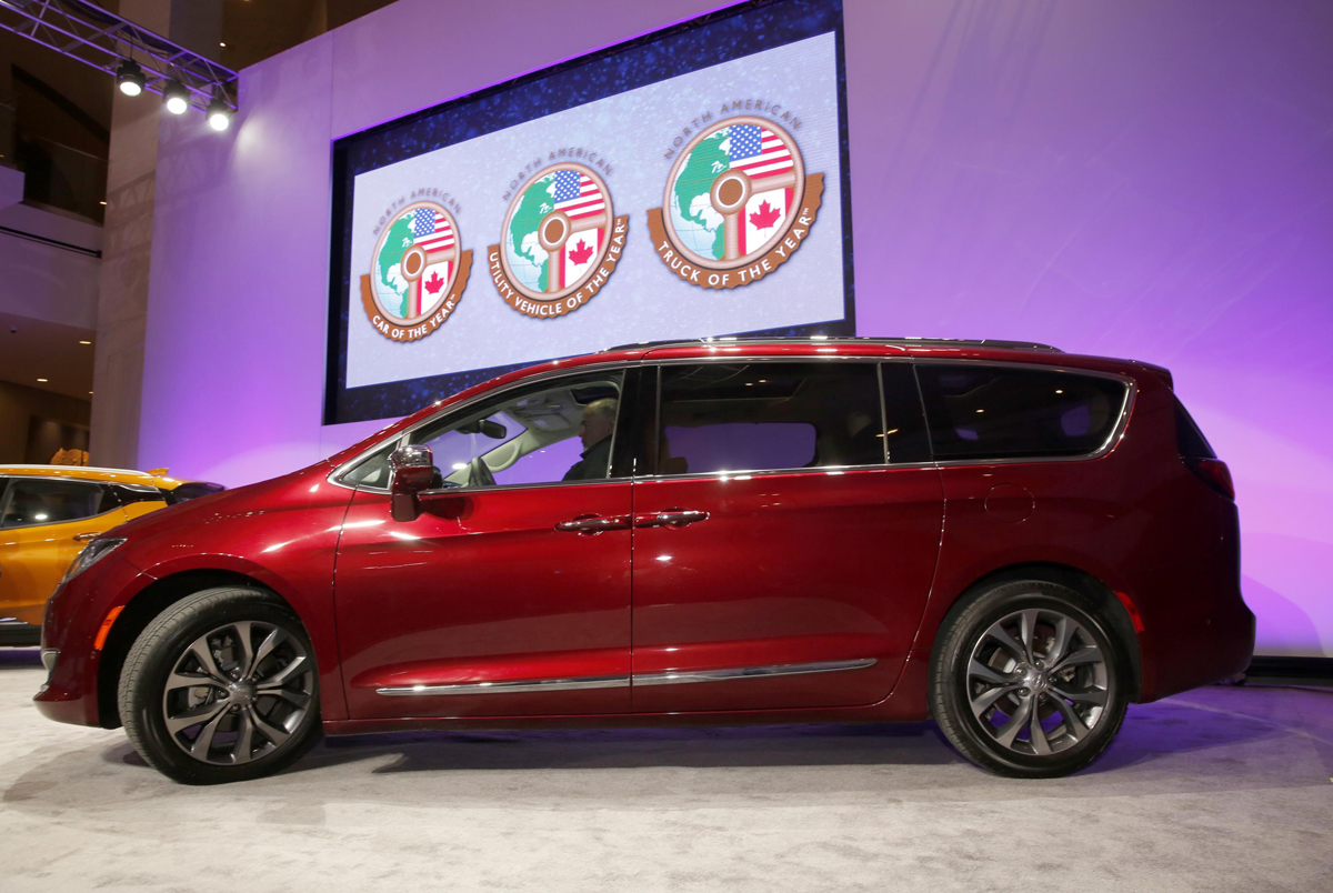 Chrysler Pacifica 2017