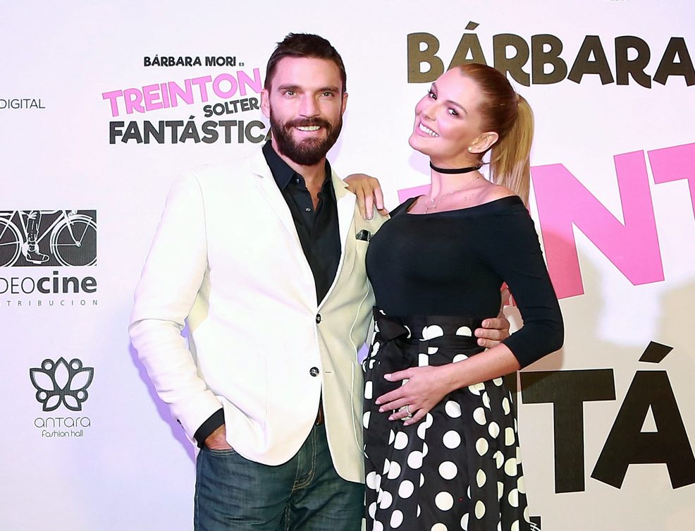 Julián Gil y Marjorie de Sousa