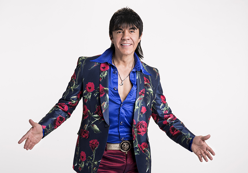Adrián Uribe