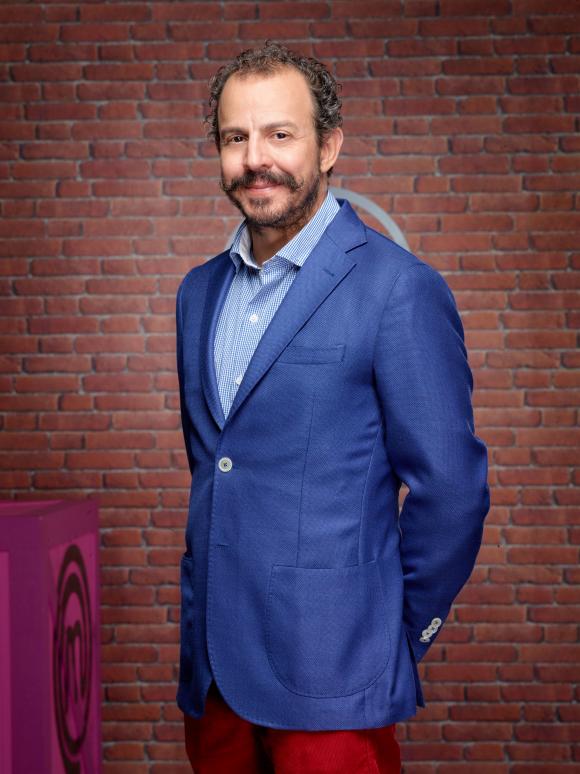 Benito Molina participará como juez en MasterChef Latino de Telemundo