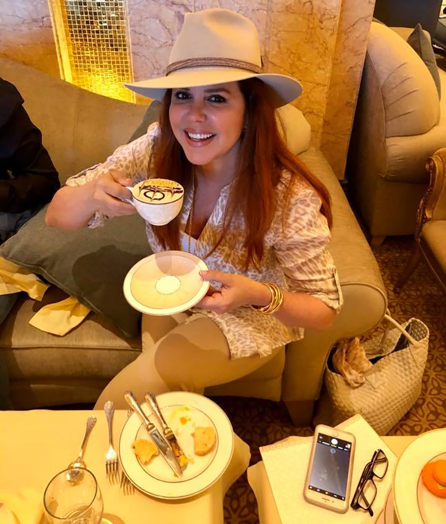 María Celeste Arrarás de vacaciones en Los Emiratos Árabes