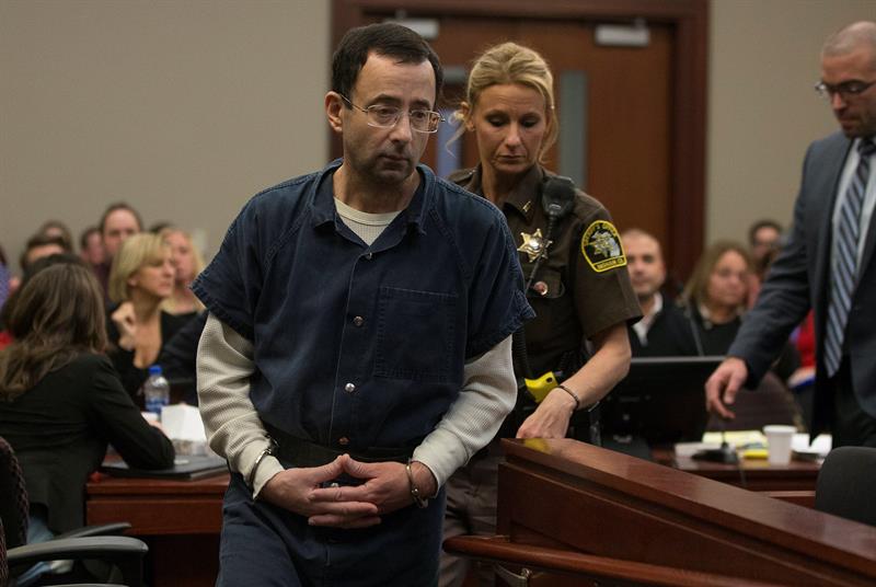 Deportistas que fueron abusadas sexualmente sostuvieron un careo con el médico Larry Nassar