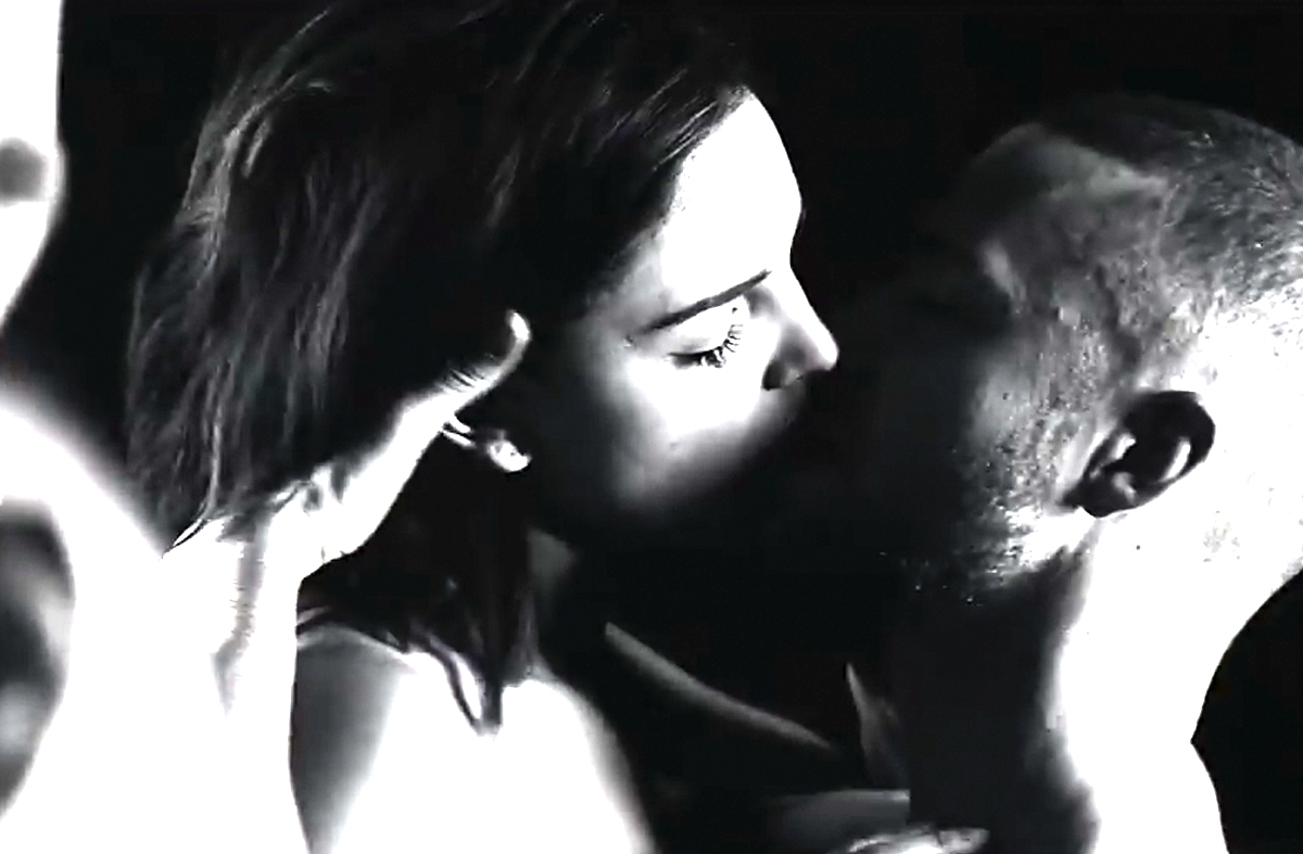 Eiza González en el video musical "Supplies" de Justin Timberlake