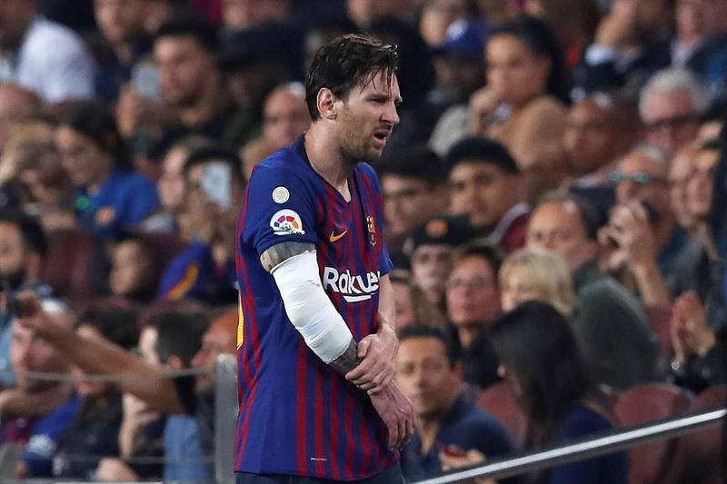 Messi tuvo que abandonar el terreno de juego a los 16 minutos