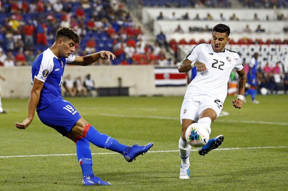 Steeven Saba en partido de fase de grupos Copa Oro. / Foto: Getty Images