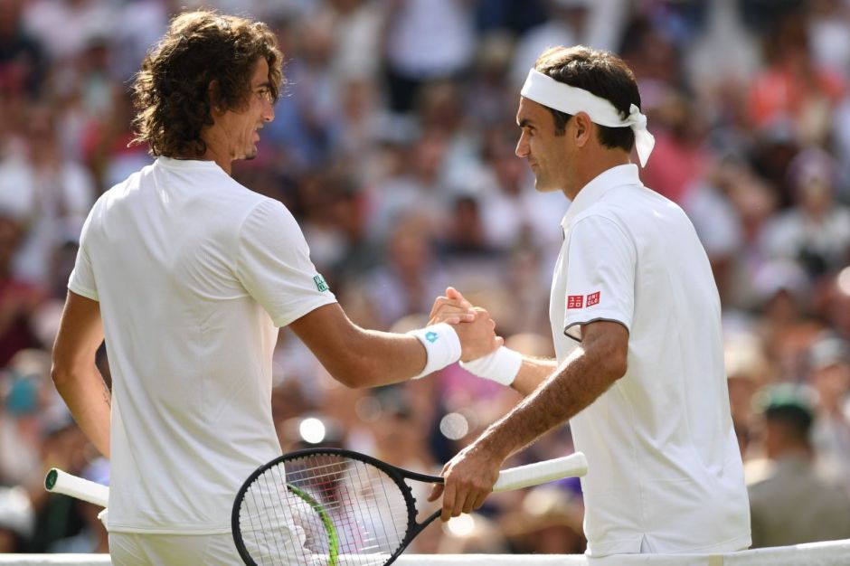 Federer y Lloyd al final del encuentro.